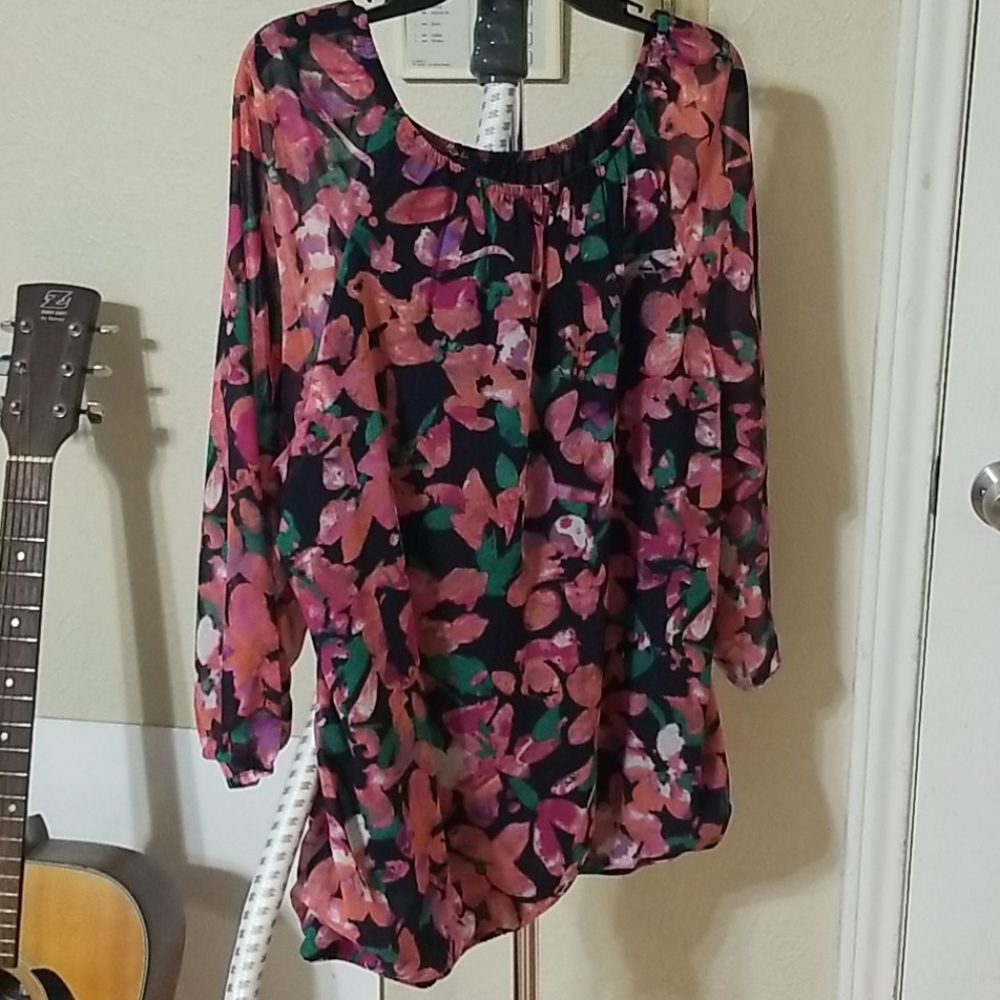 Anne Taylor Floral Blouse Size XL